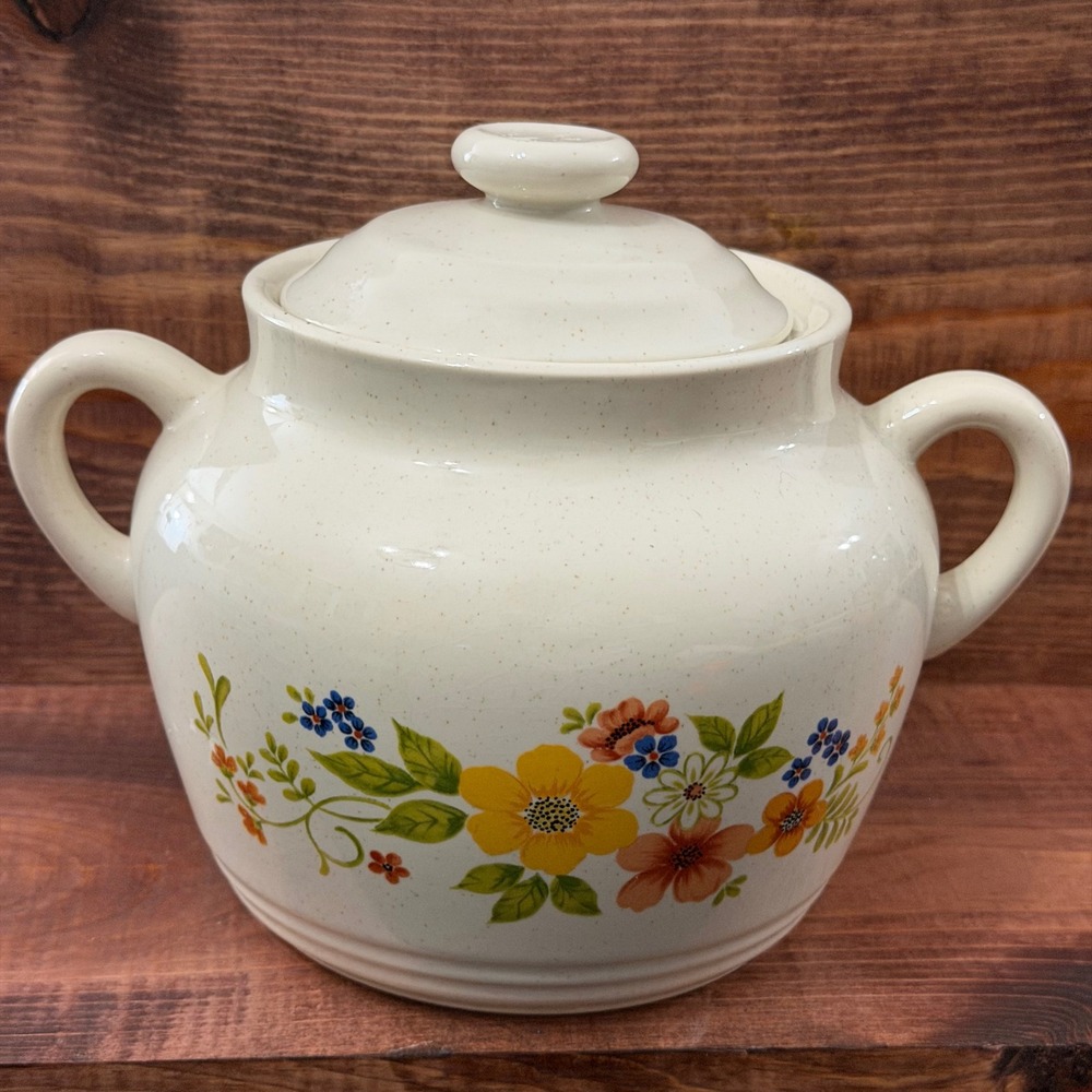 Vintage "Sweet Flowers" Bake, Serve 'n Store Stoneware Bean Pot w Lid JMP Japan